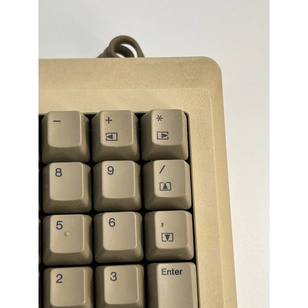 Apple Numeric Keypad & Cable for Macintosh 128k 512k Mac Plus RARE Vintage M0120